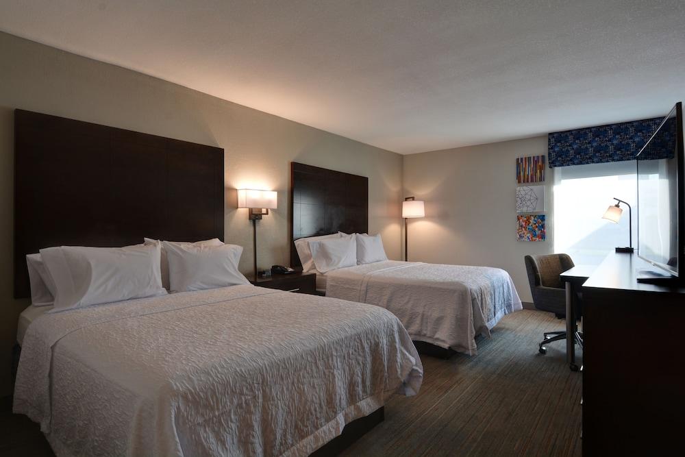 Hampton Inn Anderson Bagian luar foto